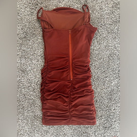 JAUNTY DRESS - Picture 4 of 5